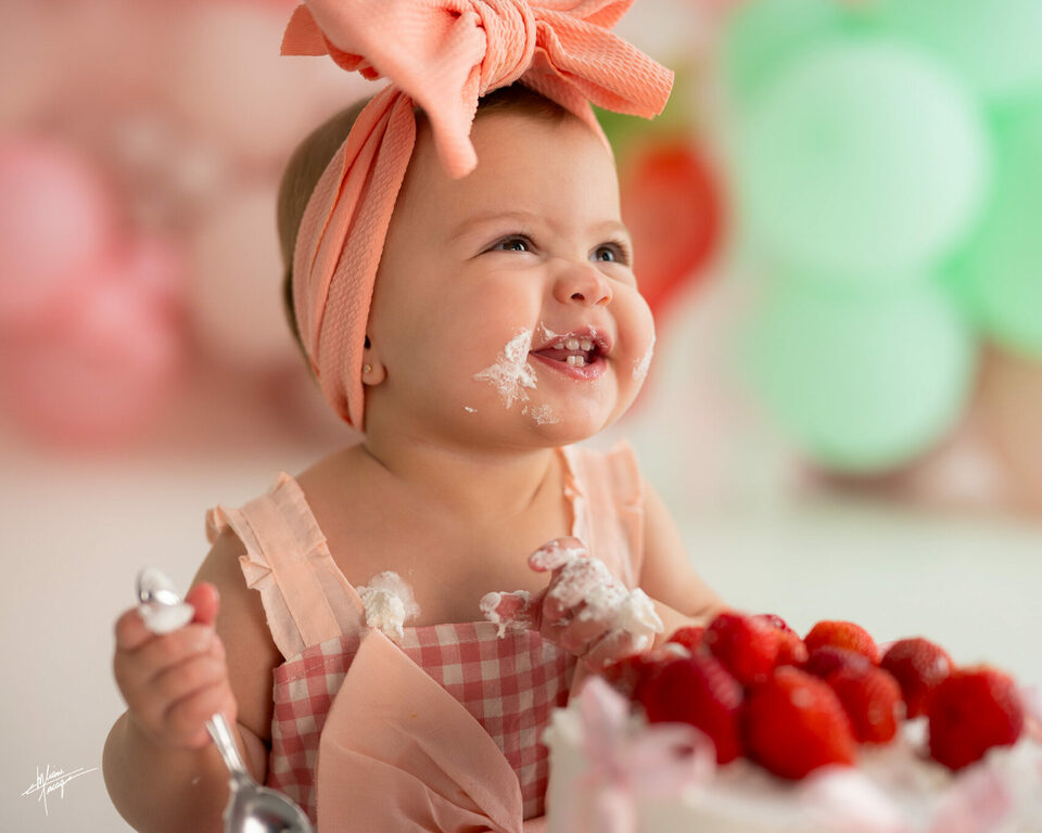 Smash the Cake - Menina