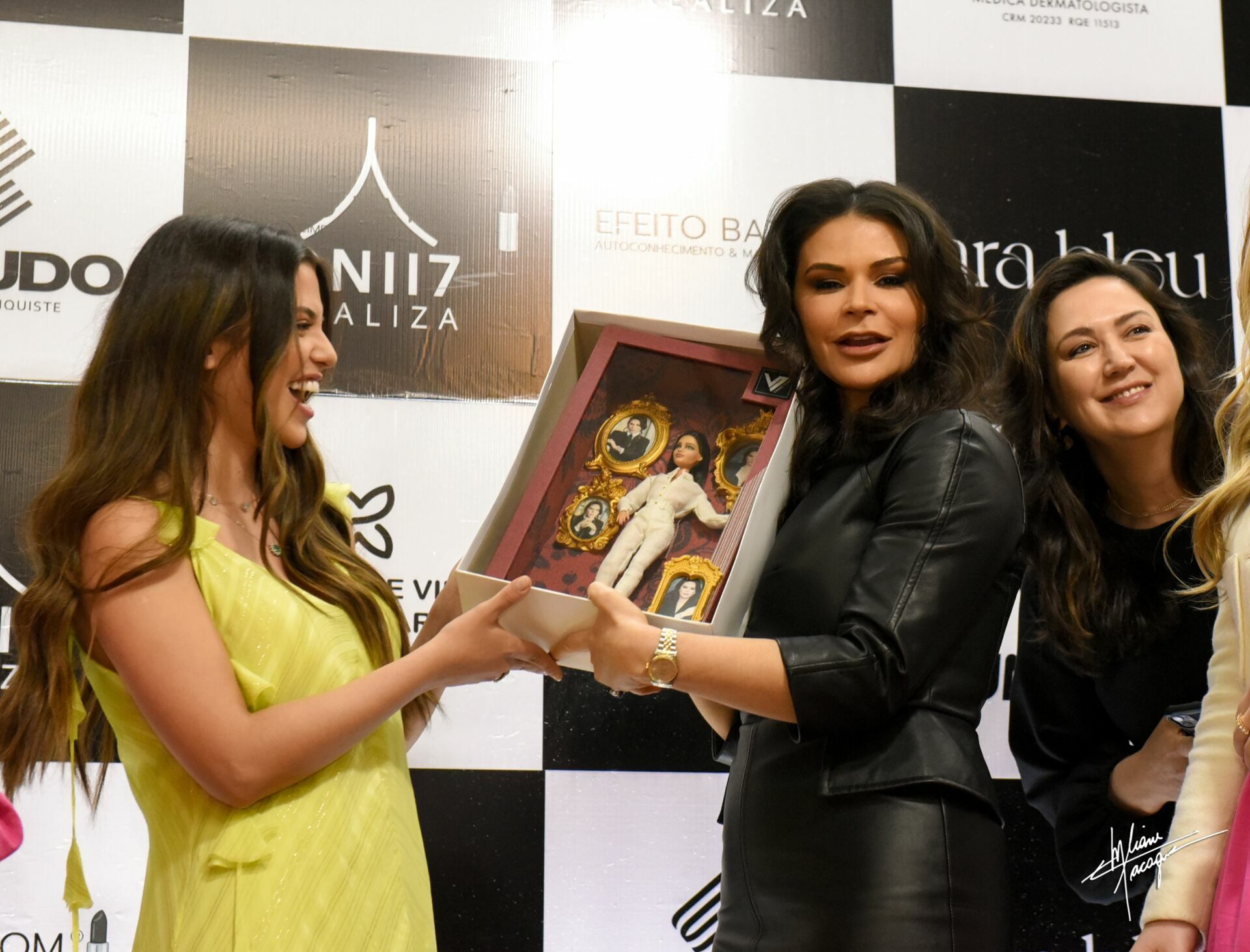 Foto Ara Bleu - Palestra Leila Ama - Imagem 23