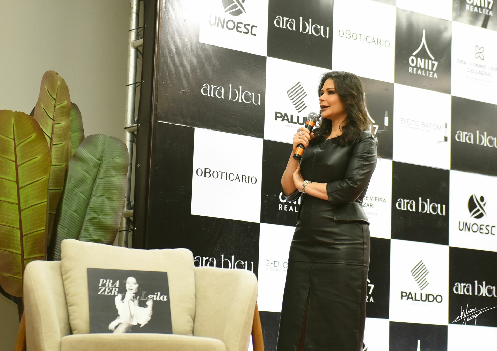 Foto Ara Bleu - Palestra Leila Ama - Imagem 16